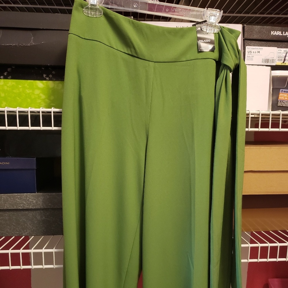 New York and Company Palazzo pants